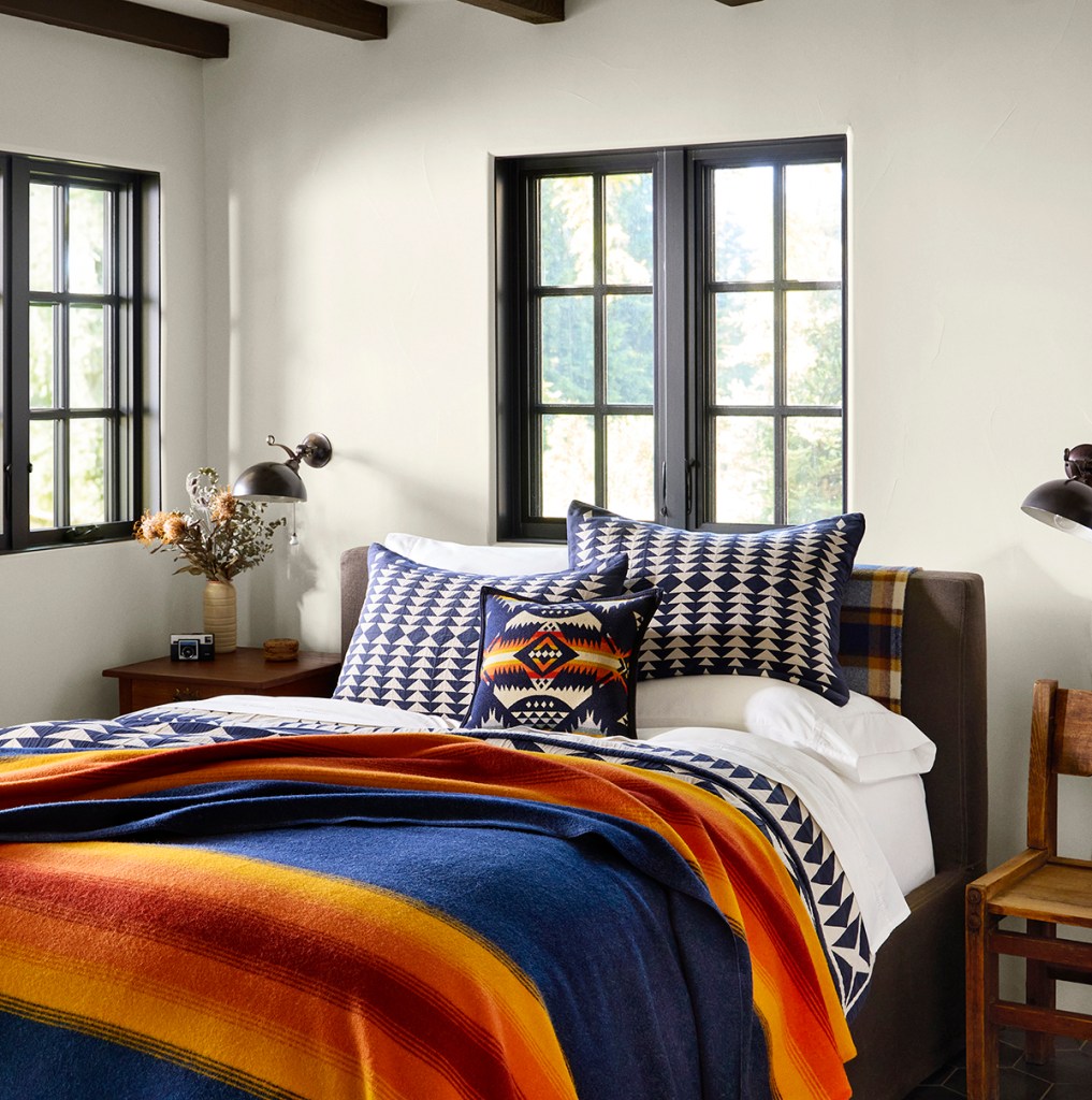 Pendleton Grand Canyon National Park Blanket on bed.